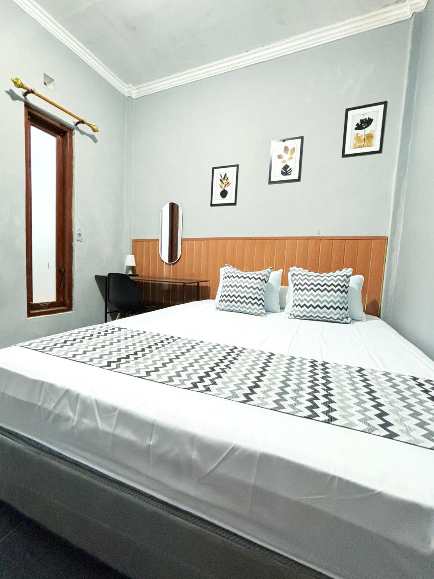 Jogja Day Inn يوغياكارتا المظهر الخارجي الصورة