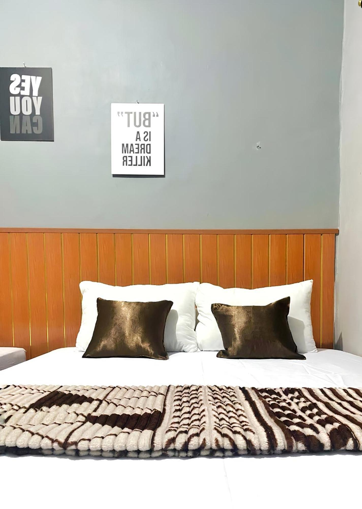Jogja Day Inn يوغياكارتا المظهر الخارجي الصورة